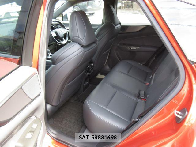 Lexus NX 2023-06 8366763-26