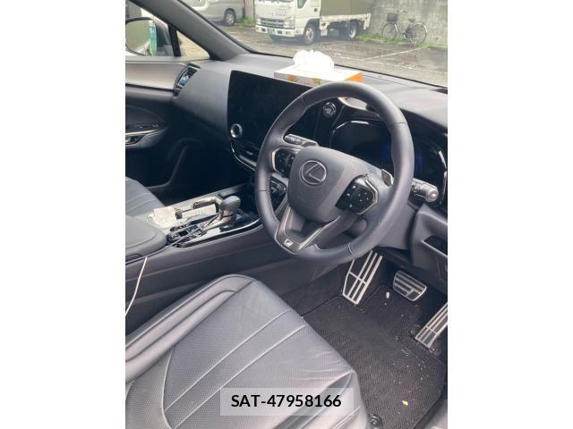 Lexus NX 2025-12 8780883-8