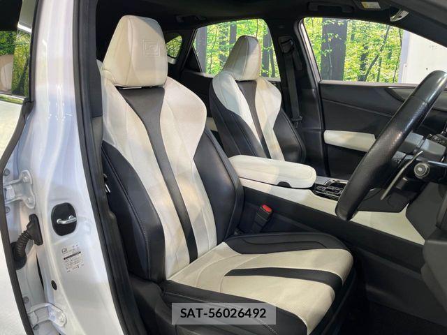 Lexus NX 2021-12 8829992-7