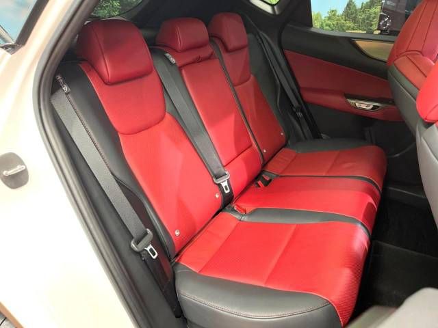 Lexus NX 2023-05 462982-12