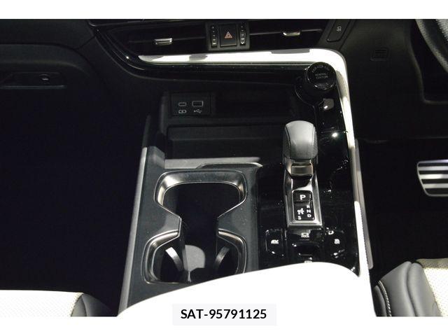 Lexus NX 2022-05 883660-14