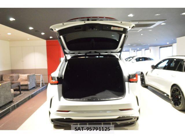 Lexus NX 2022-05 883660-19