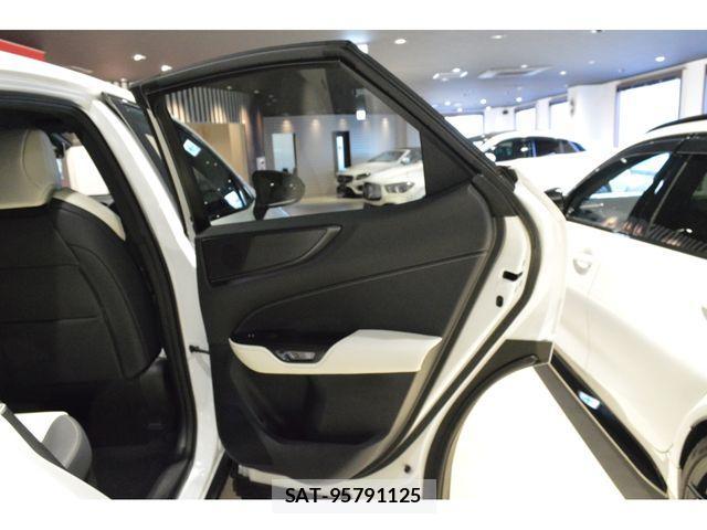 Lexus NX 2022-05 883660-23