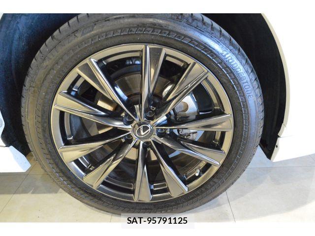 Lexus NX 2022-05 883660-7