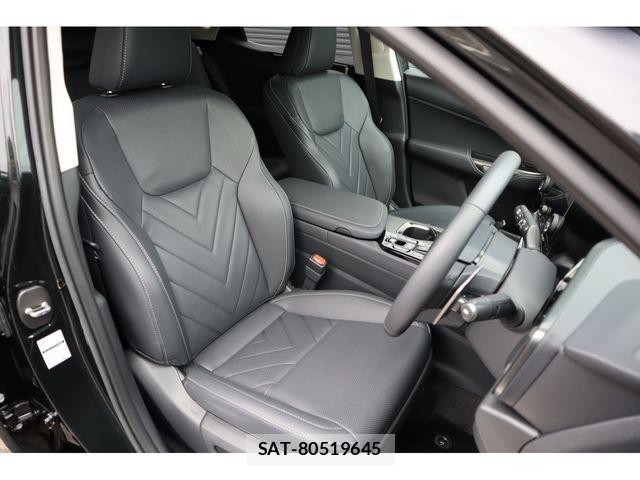 Lexus NX 2024-09 1207176-8