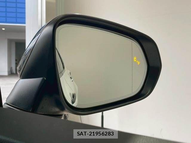 Lexus NX 2022-11 1744639-8