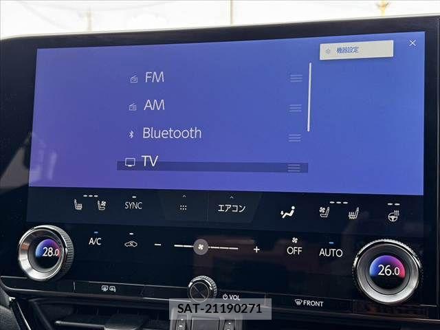 Lexus NX 2024-11 4964735-21