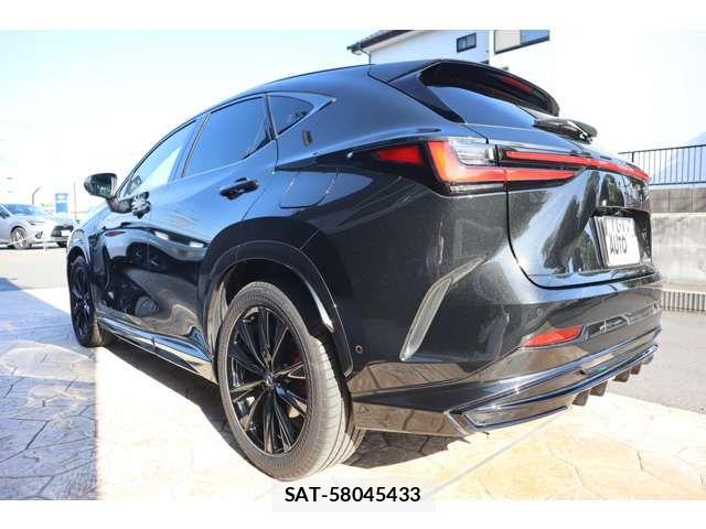 Lexus NX 2025-03 6011763-4
