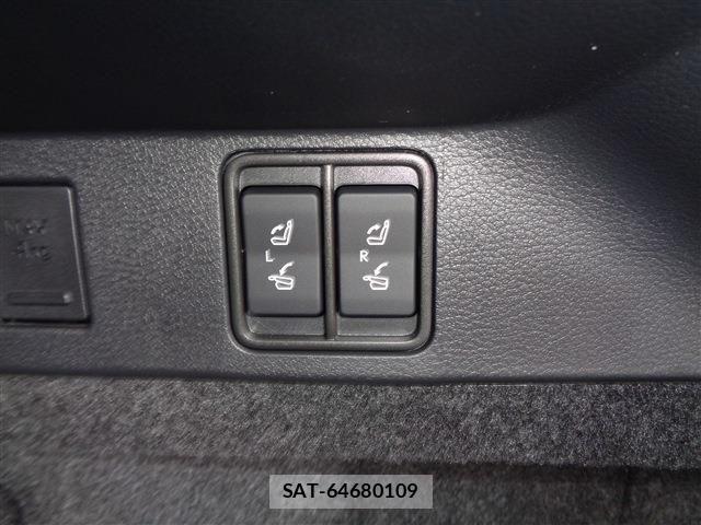 Lexus NX 2024-10 6499611-17