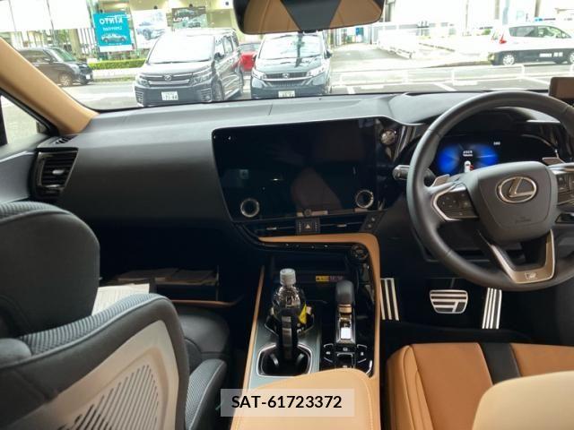 Lexus NX 2025-07 6612910-13