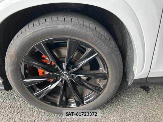 Lexus NX 2025-07 6612910-7