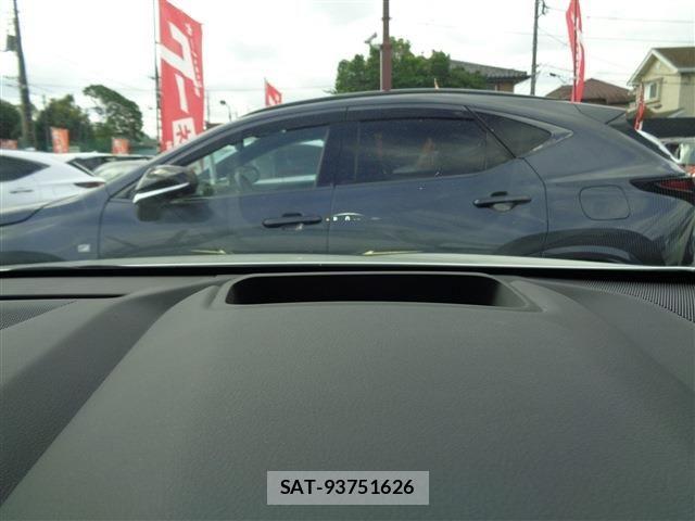 Lexus NX 2023-02 6612920-19