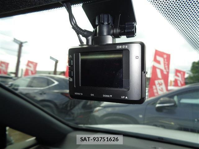 Lexus NX 2023-02 6612920-21