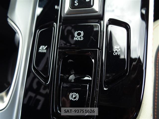 Lexus NX 2023-02 6612920-27