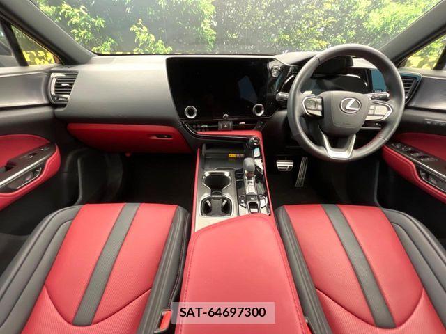 Lexus NX 2025-10 6815726-1