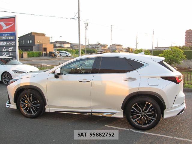 Lexus NX 2023-01 6907798-7
