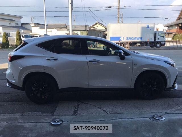 Lexus NX 2025-03 6907784-7