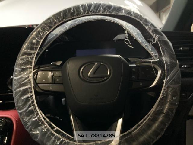 Lexus NX 2021-12 7059298-18