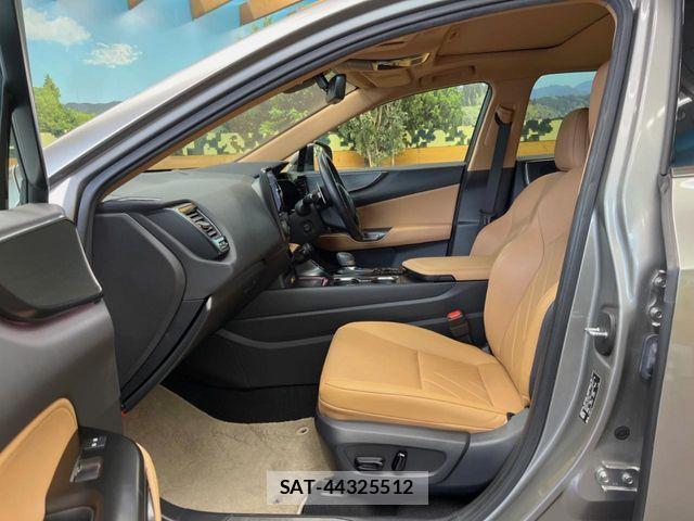 Lexus NX 2022-05 7059296-7