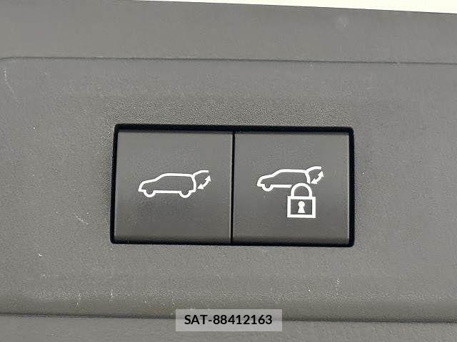 Lexus NX 2022-11 7221050-11