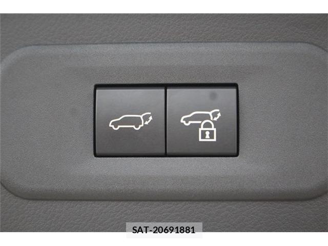 Lexus NX 2023-03 7221063-4