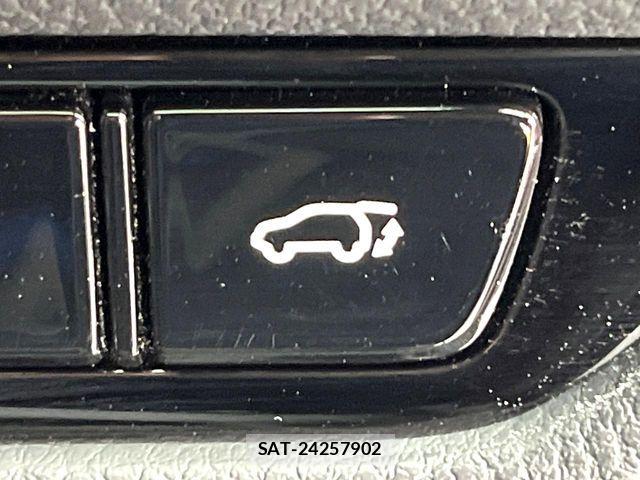 Lexus NX 2023-02 7221055-5