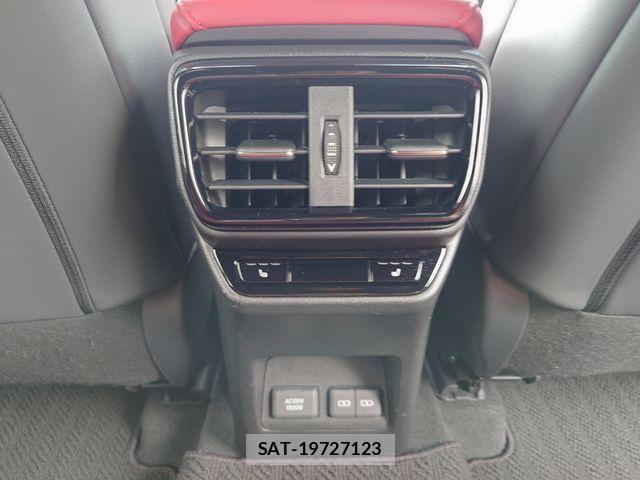 Lexus NX 2023-05 7221067-21