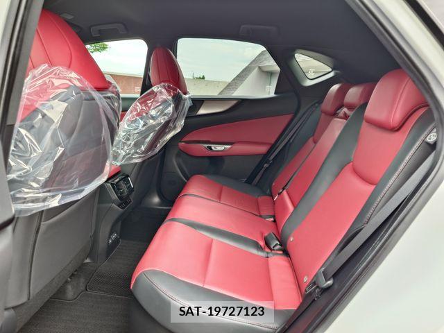 Lexus NX 2023-05 7221067-22