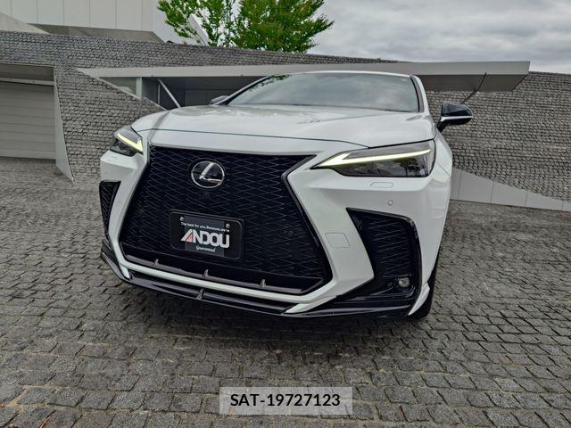 Lexus NX 2023-05 7221067-5