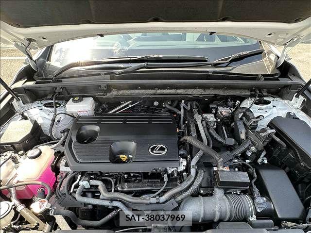 Lexus NX 2023-04 7221056-17