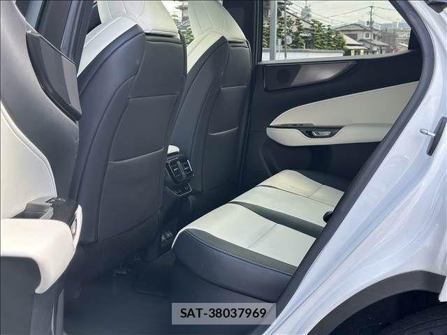 Lexus NX 2023-04 7221056-5