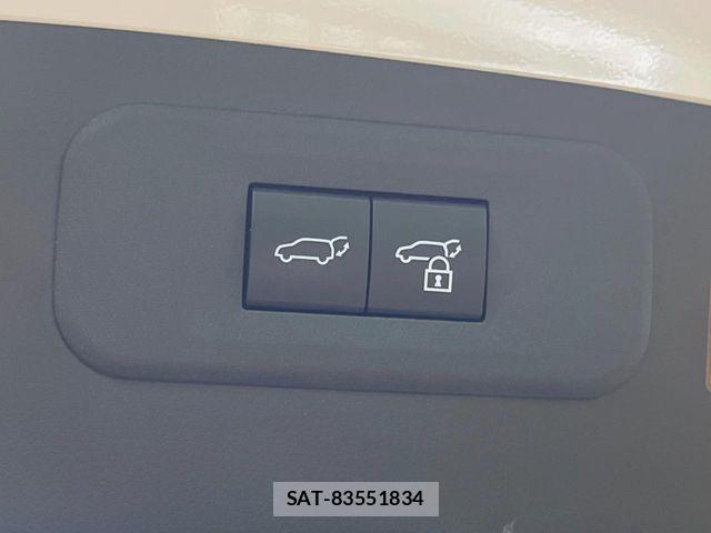 Lexus NX 2023-05 7221058-9