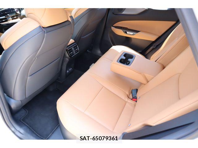 Lexus NX 2025-02 7221090-11