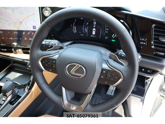 Lexus NX 2025-02 7221090-12