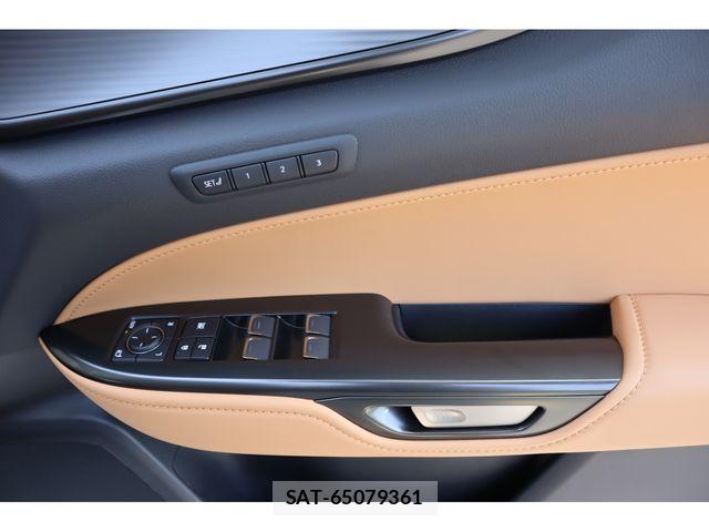 Lexus NX 2025-02 7221090-19