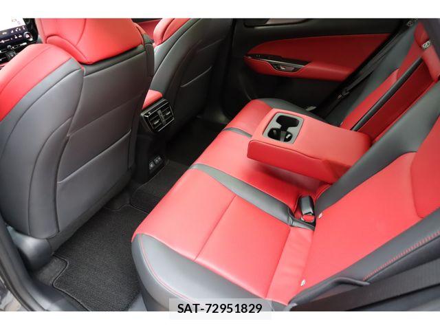 Lexus NX 2024-04 7221084-11