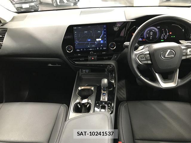 Lexus NX 2023-09 7251350-6