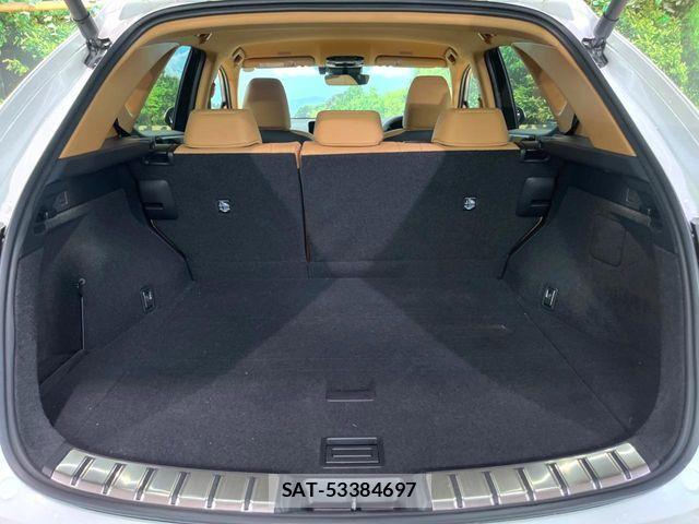 Lexus NX 2024-04 7272239-12