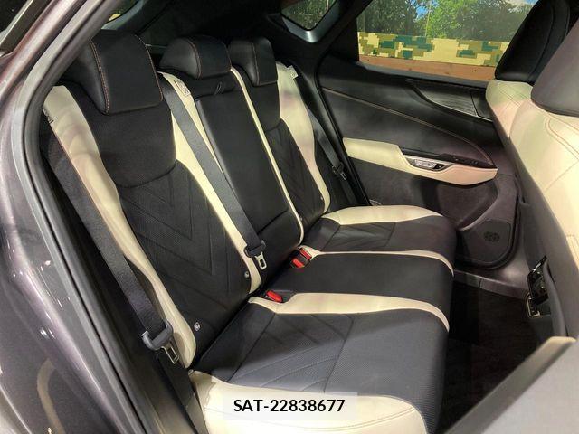 Lexus NX 2022-04 7272240-8