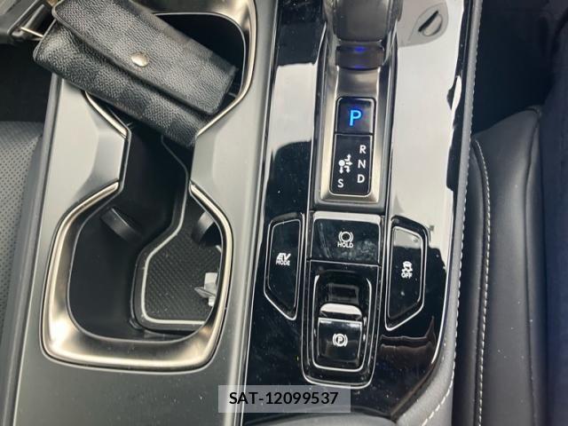 Lexus NX 2022-06 7271214-15