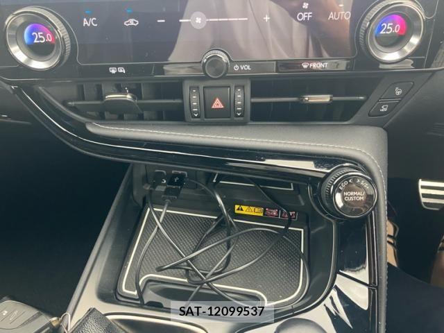 Lexus NX 2022-06 7271214-16