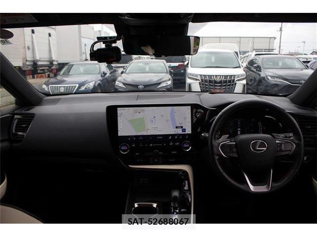 Lexus NX 2022-10 7328067-19