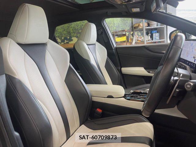 Lexus NX 2022-10 7328066-9