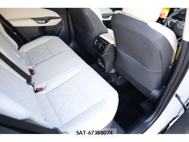 Lexus NX 2025-12 7358535-10