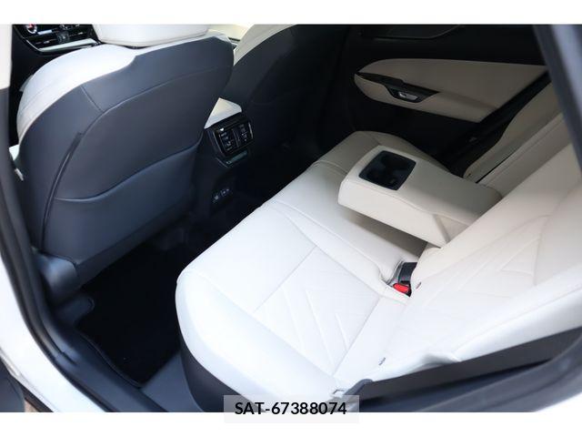 Lexus NX 2025-12 7358535-11