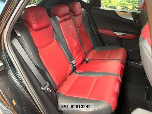 Lexus NX 2022-11 7562365-11