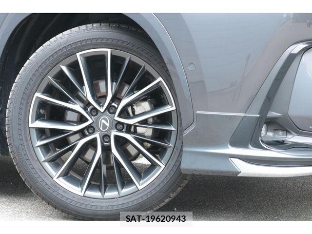 Lexus NX 2025-08 7617695-3