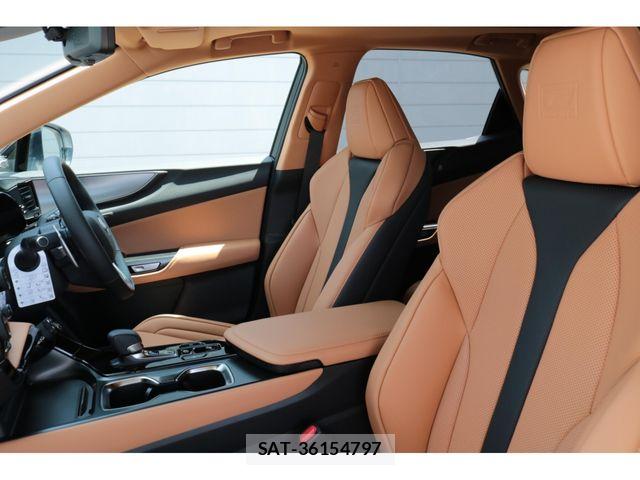 Lexus NX 2026-03 7617692-18