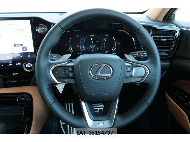Lexus NX 2026-03 7617692-25