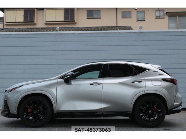 Lexus NX 2025-04 7725134-12